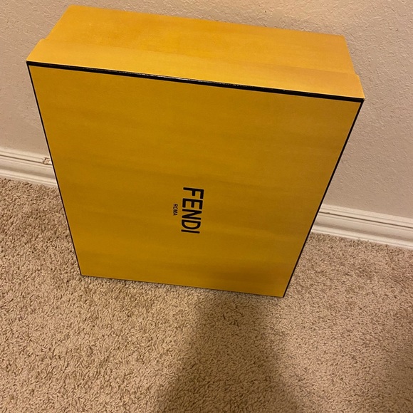 Authentic Brand New  Large Fendi gift set (Shoe box Men's size 10 & Gift Bag) - Picture 3 of 8